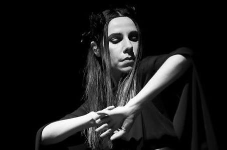 Hueco mano PJ Harvey