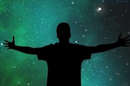 Julio ciencia ficción