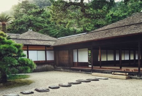 Lo bello y lo triste de Yasunari Kawabata. Reseña